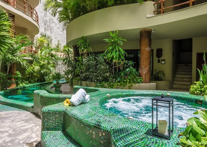 Hotel Maya And Beachclub 4*