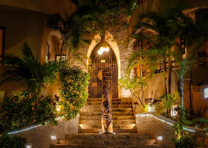 Maya And Beachclub Hotel 4*